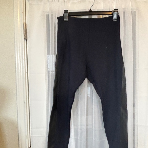 Lysse Kent Vegan Leather Ponte Leggings - Picture 1 of 7